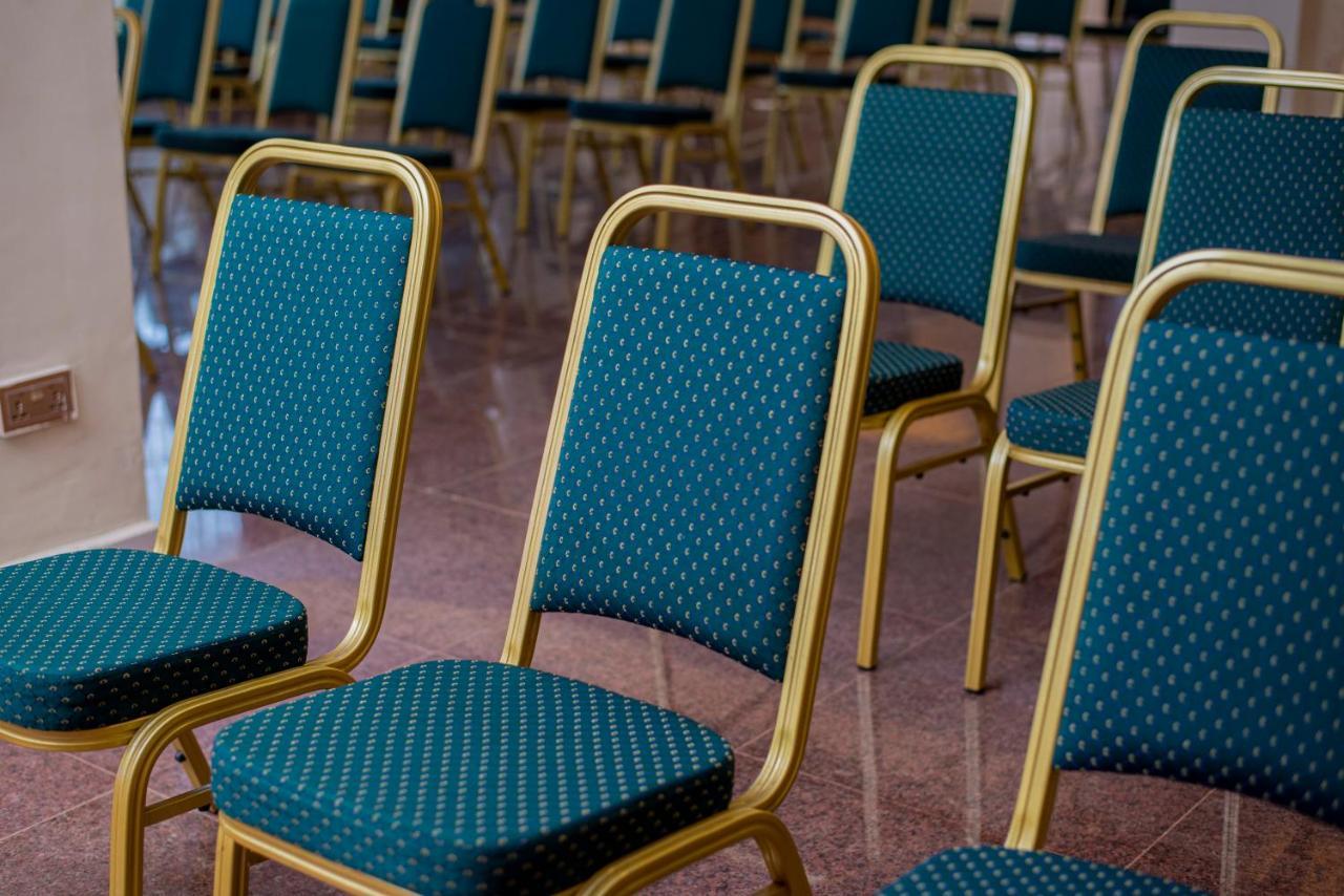 Koki Hotel Καμπάλα Εξωτερικό φωτογραφία