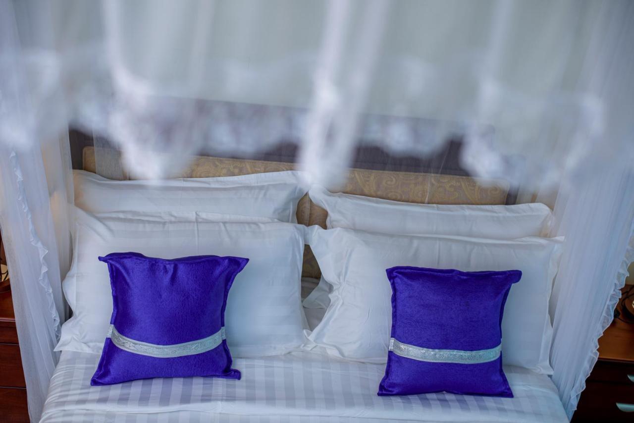 Koki Hotel Καμπάλα Εξωτερικό φωτογραφία