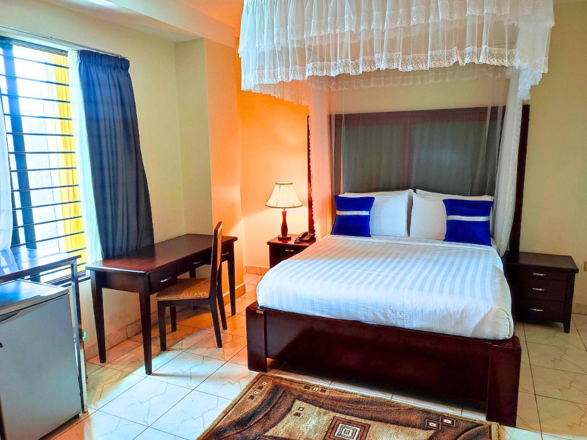 Koki Hotel Καμπάλα Εξωτερικό φωτογραφία