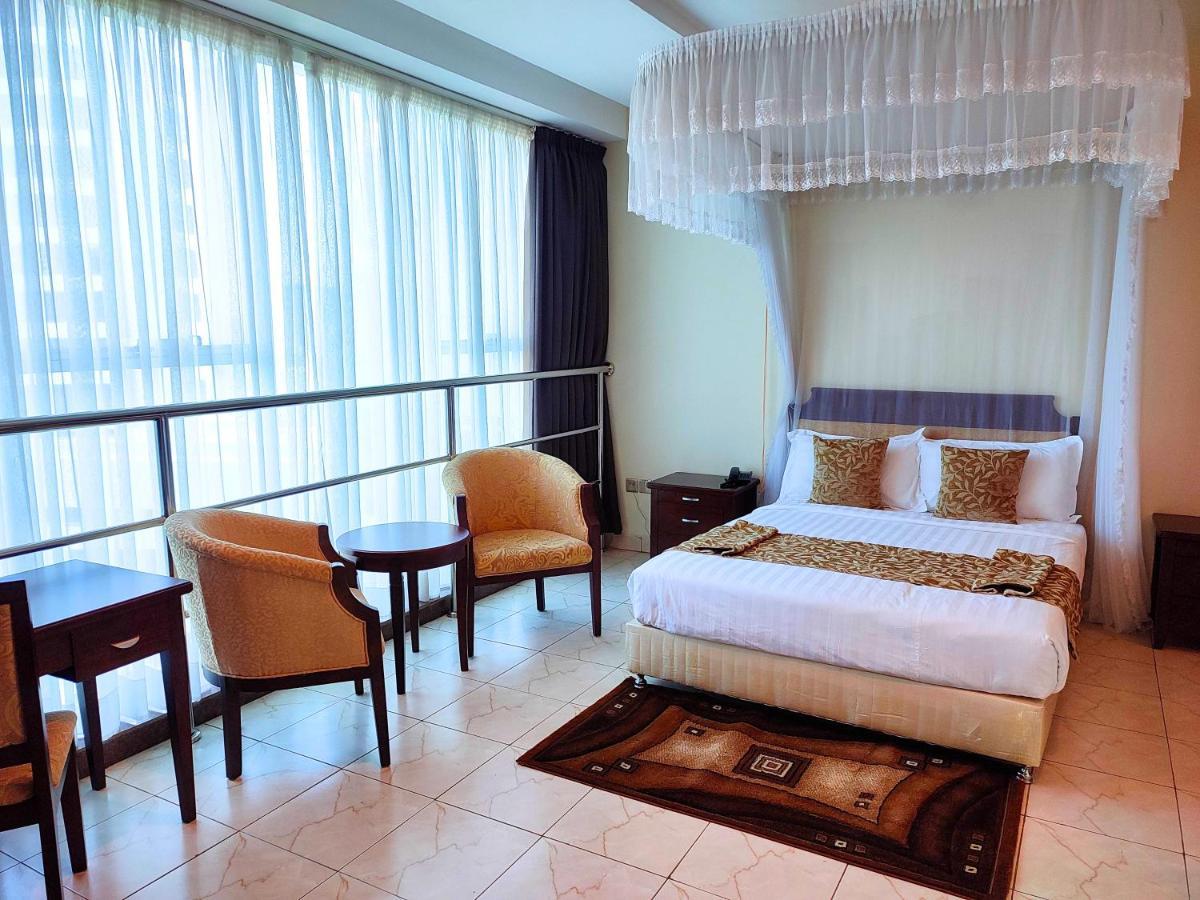 Koki Hotel Καμπάλα Εξωτερικό φωτογραφία