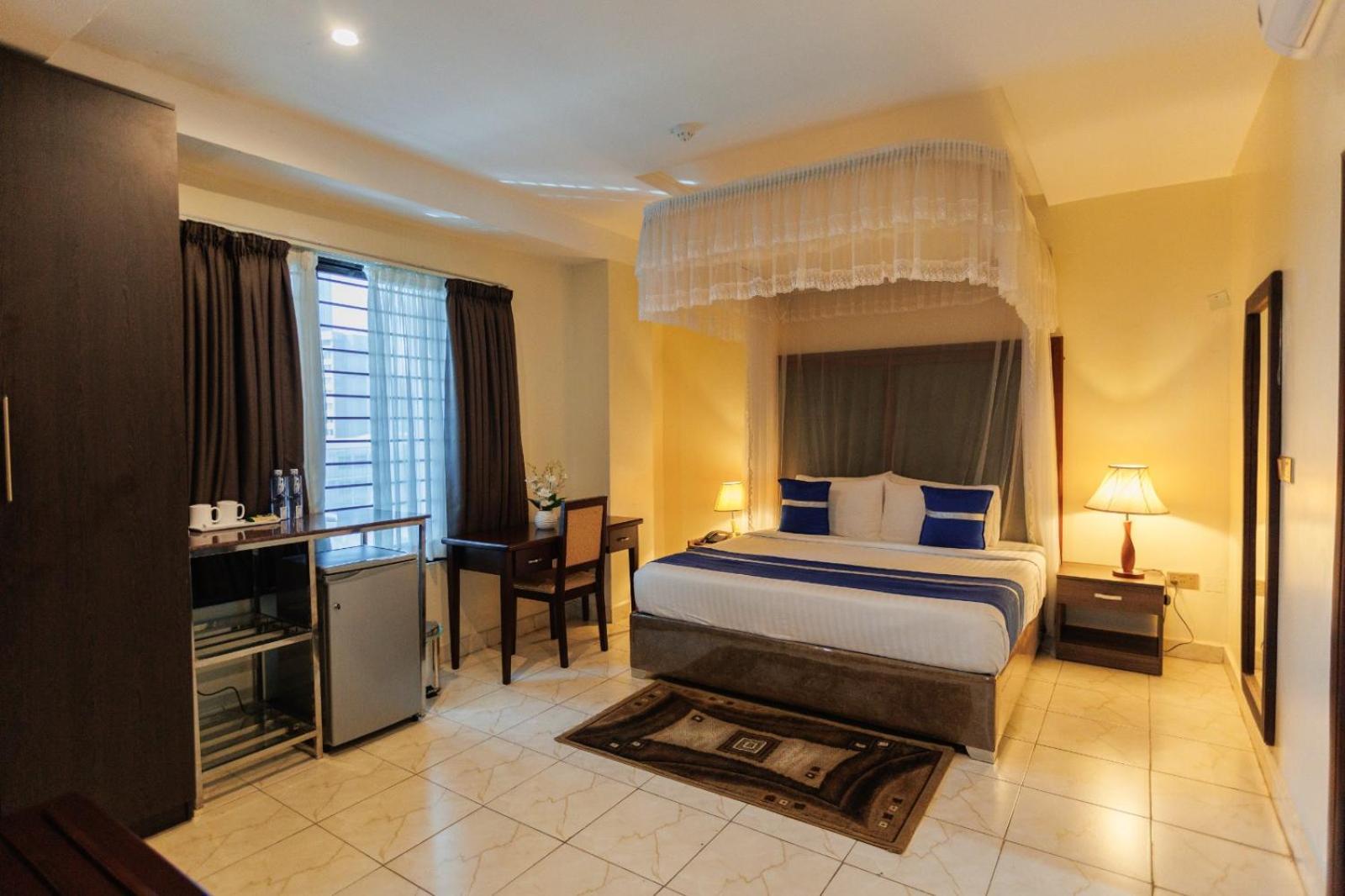Koki Hotel Καμπάλα Εξωτερικό φωτογραφία