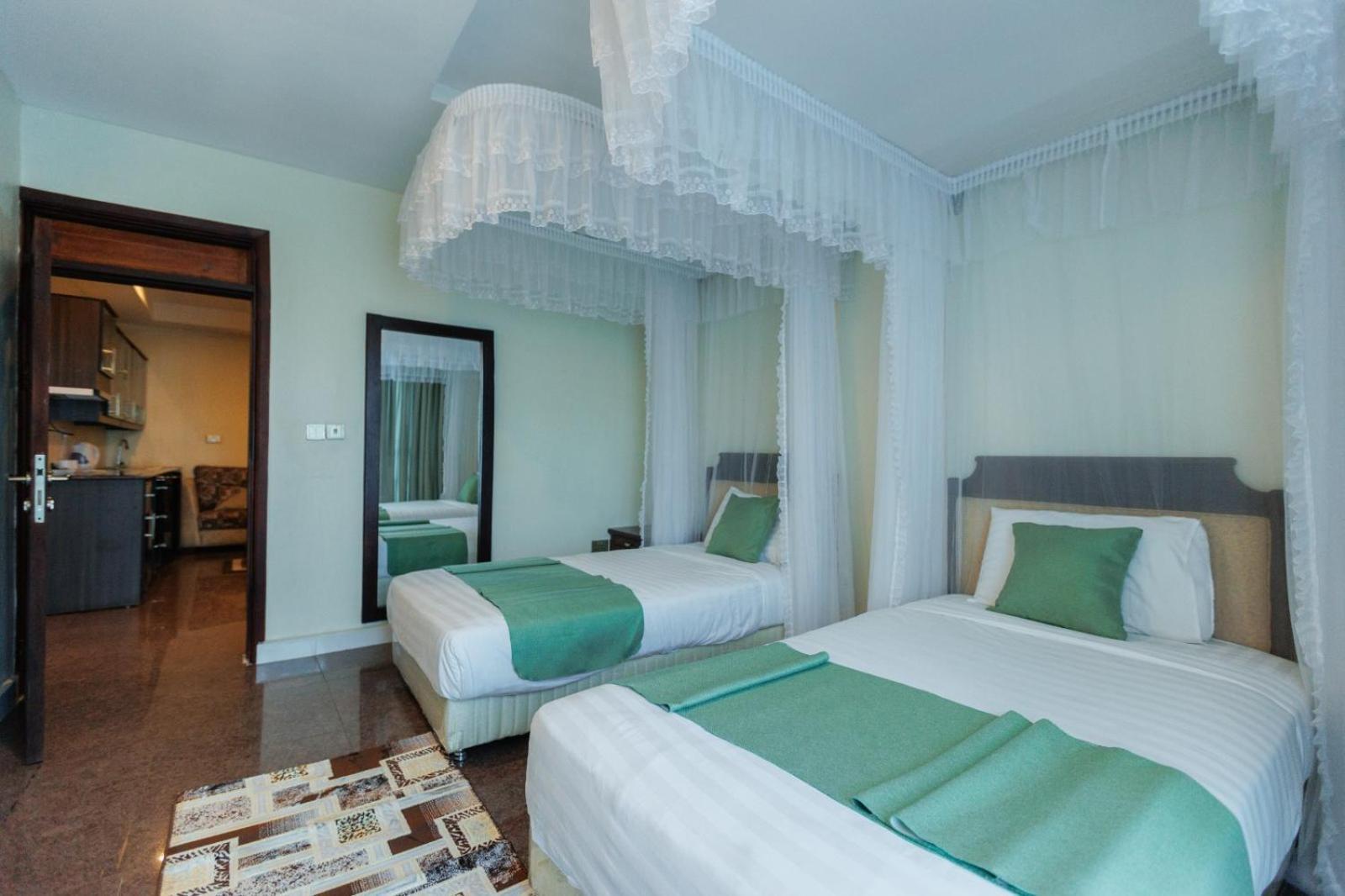 Koki Hotel Καμπάλα Εξωτερικό φωτογραφία