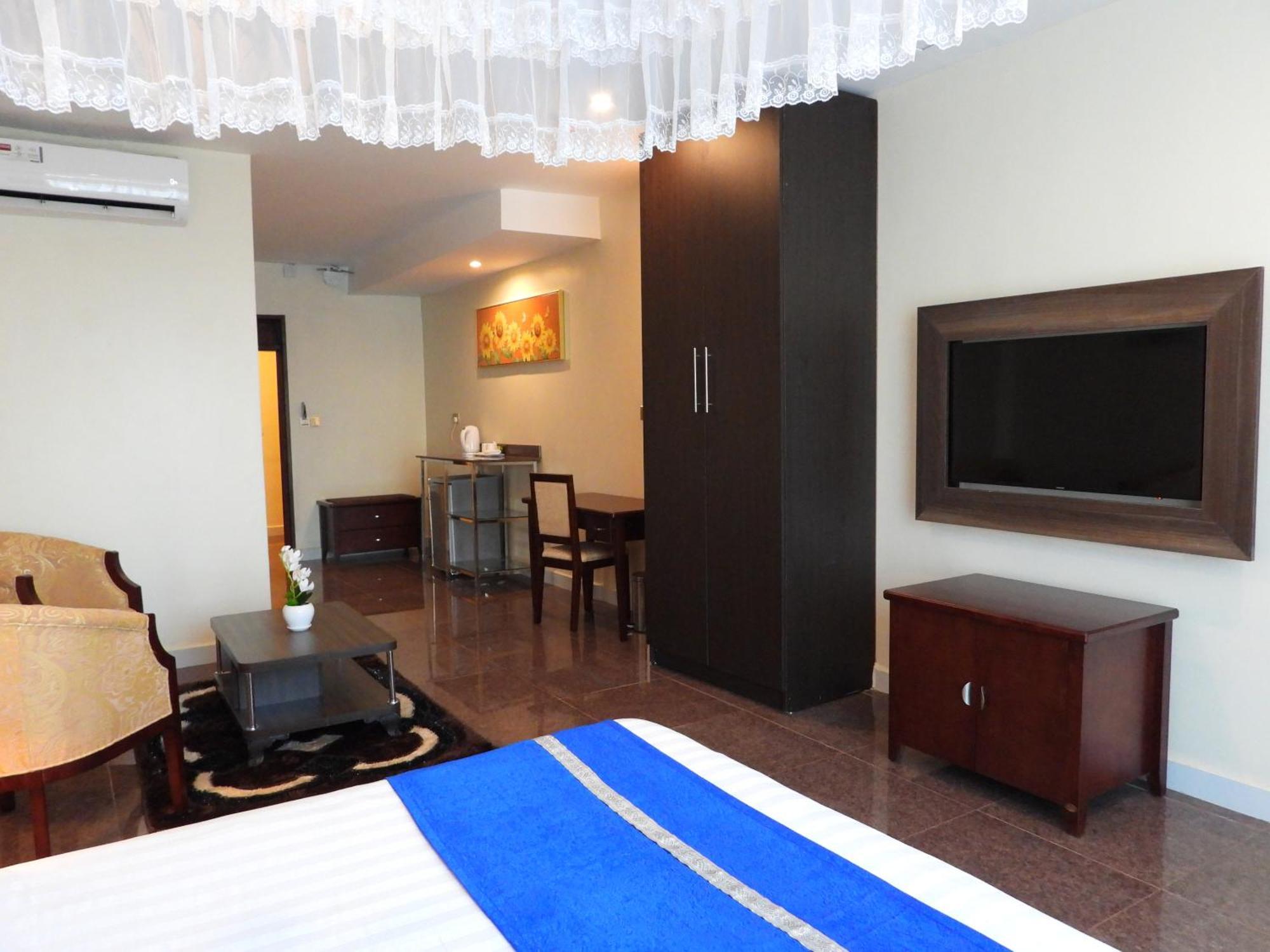Koki Hotel Καμπάλα Εξωτερικό φωτογραφία