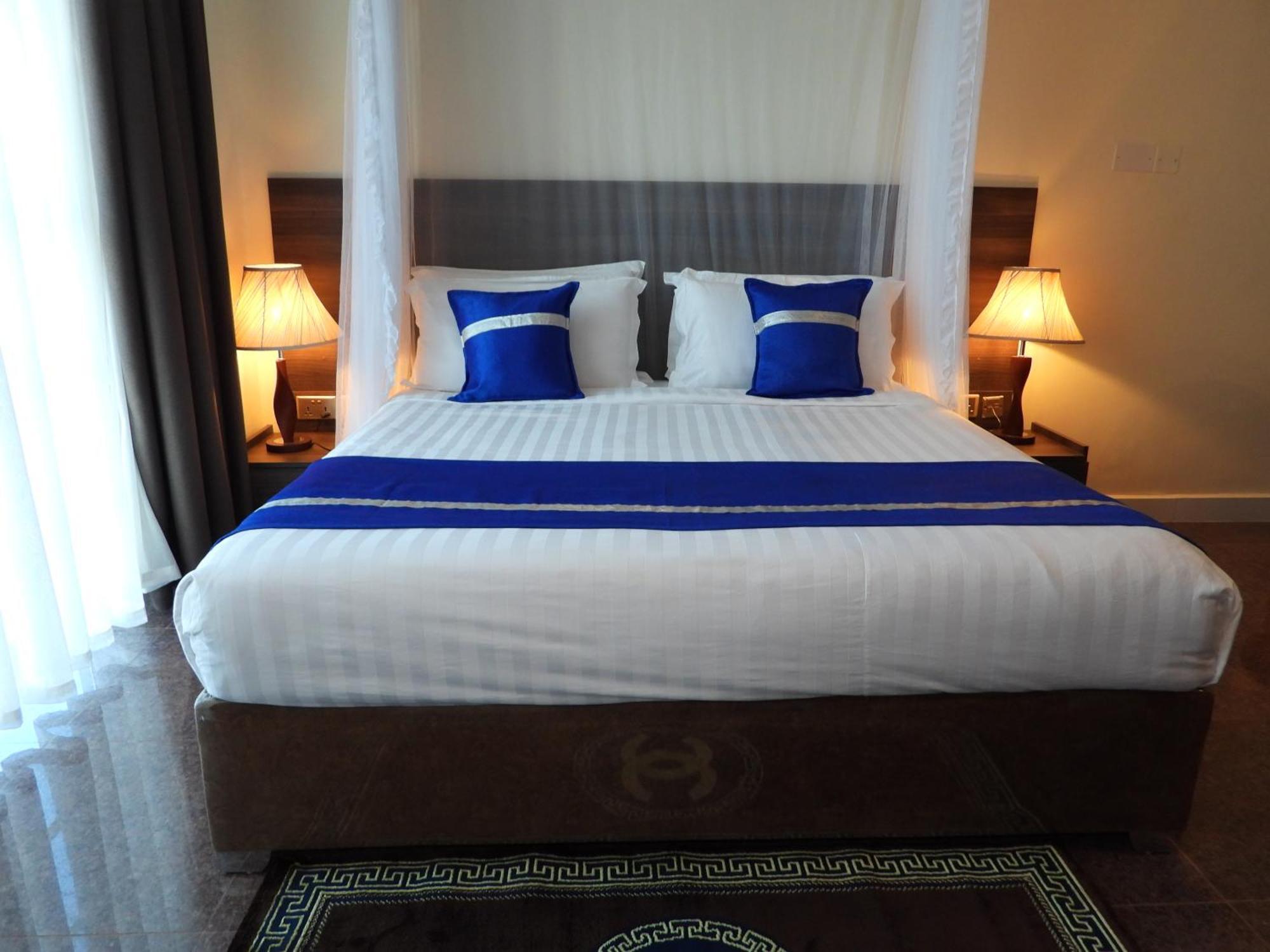 Koki Hotel Καμπάλα Εξωτερικό φωτογραφία