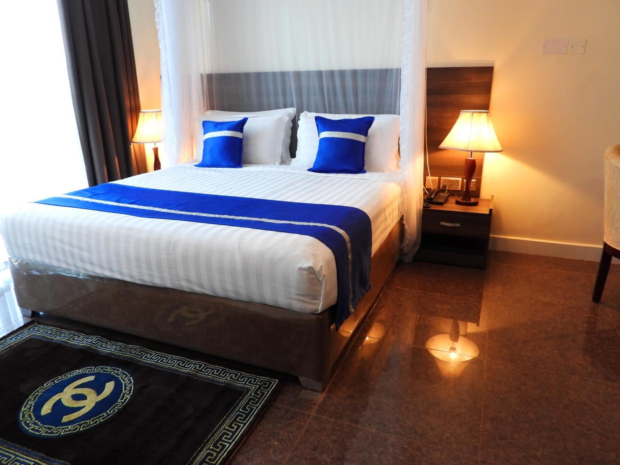 Koki Hotel Καμπάλα Εξωτερικό φωτογραφία